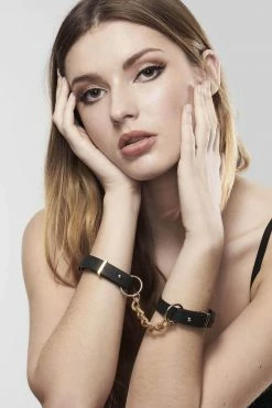 Bijoux Indiscrets Maze Vegan Leather Thin Handcuffs