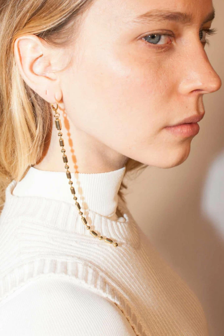 Domestique 18K - 24K Gold Medium Bold Chain Simple Earring 5 Domestique 18K - 24K Gold Medium Bold Chain Simple Earring