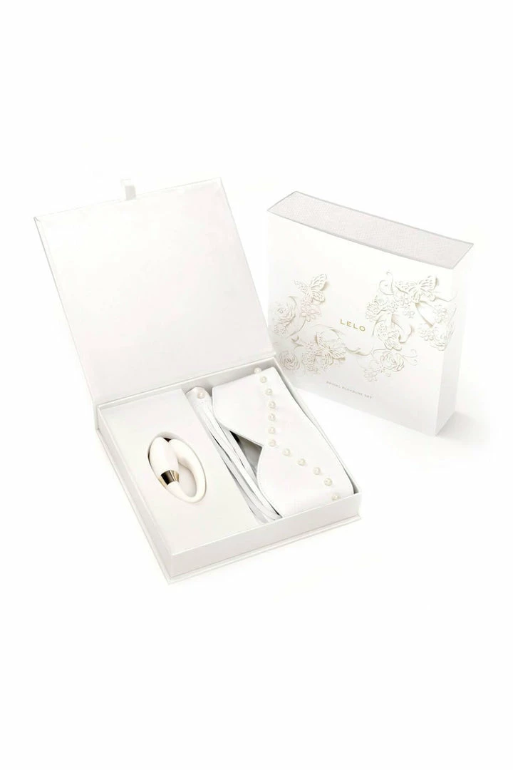 LELO Bridal Pleasure Gift Set 3 LELO Bridal Pleasure Gift Set