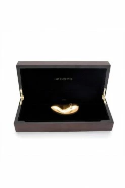 LELO Yva 24K Gold Vibrator