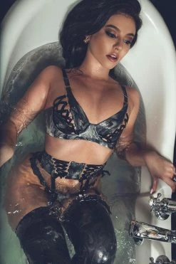 Elissa Poppy Papilio Split Cup Latex Bra