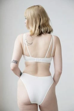 Monique Morin Lace Frisson Hi Leg Panty